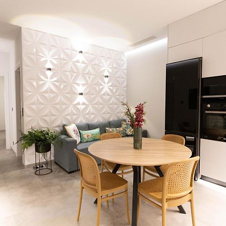 Billmar Luxury Apartment In The Center Of Gytheio Exteriör bild