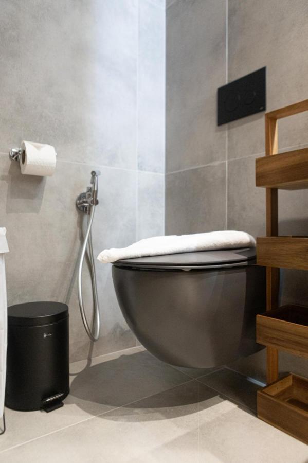 Billmar Luxury Apartment In The Center Of Gytheio Exteriör bild