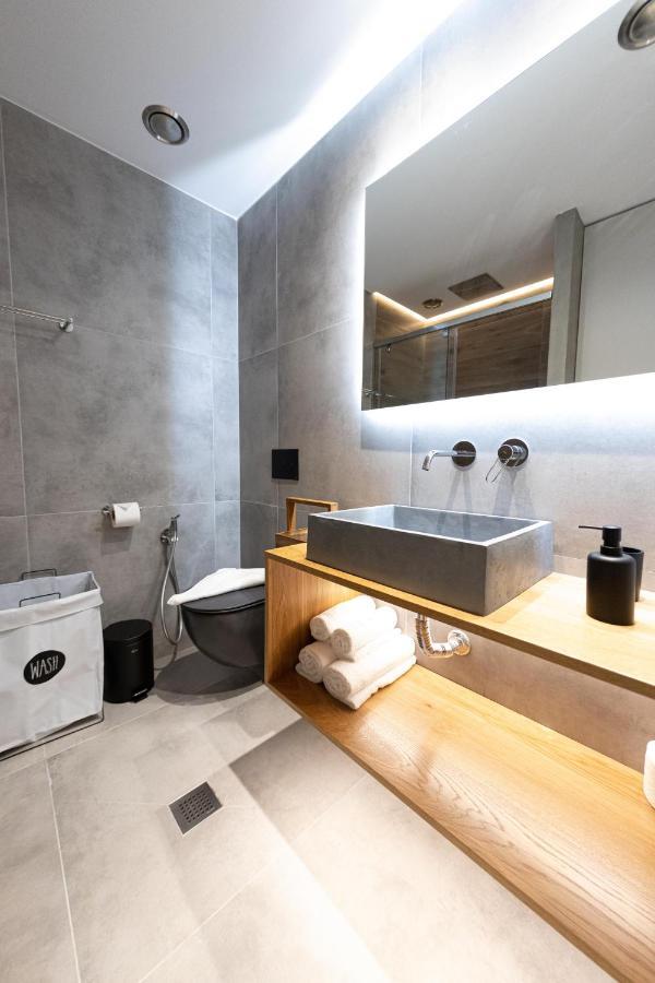 Billmar Luxury Apartment In The Center Of Gytheio Exteriör bild