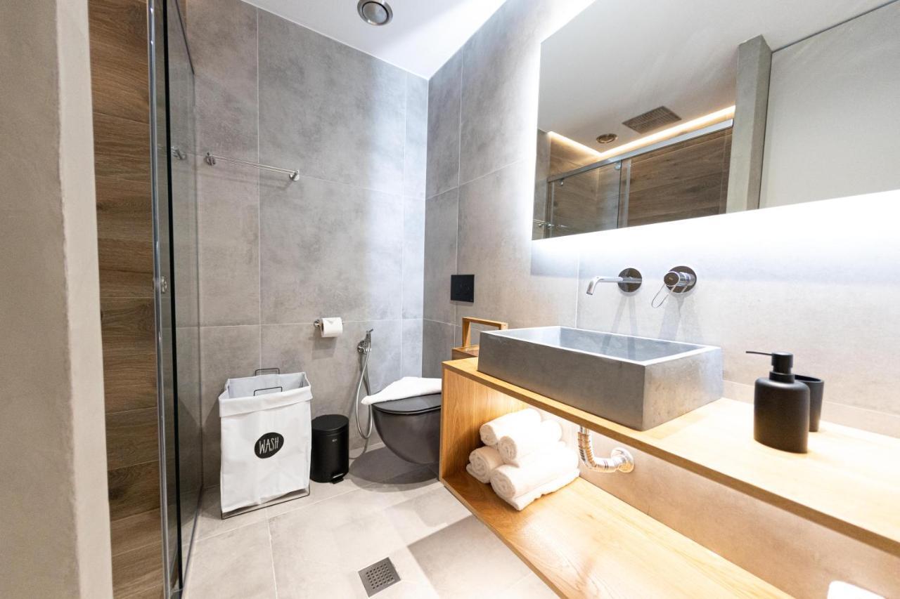 Billmar Luxury Apartment In The Center Of Gytheio Exteriör bild