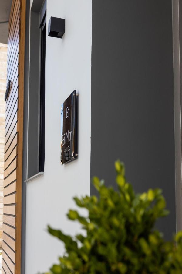 Billmar Luxury Apartment In The Center Of Gytheio Exteriör bild