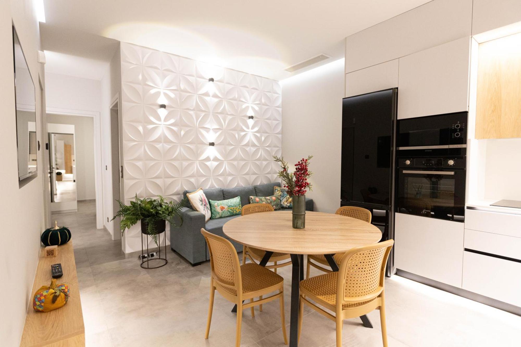 Billmar Luxury Apartment In The Center Of Gytheio Exteriör bild